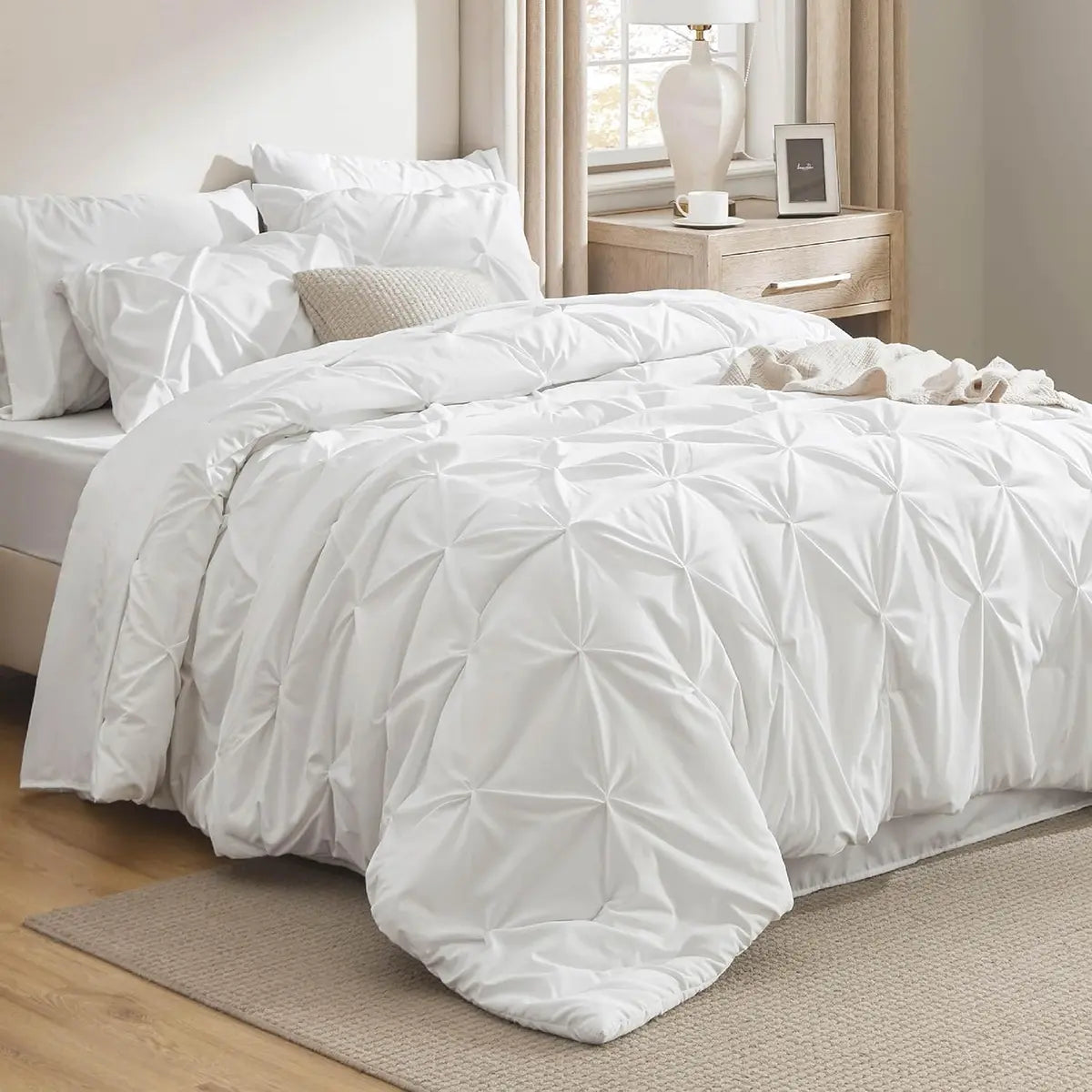 7-Piece Bedding Set – King, Ultra-Soft, Pintuck, Geometric, All-Season
