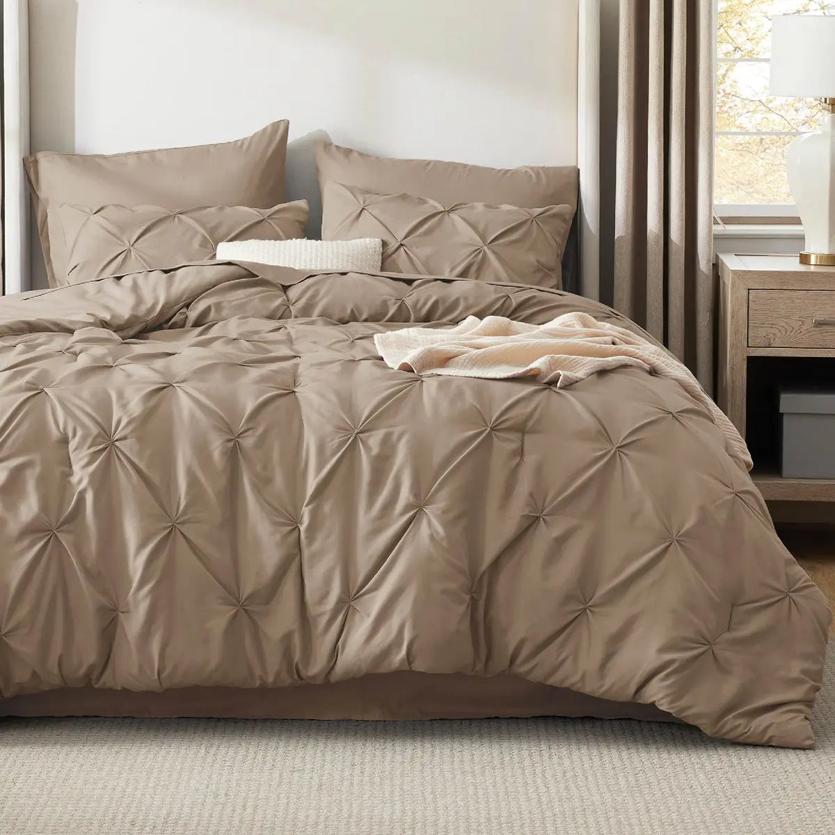 7-Piece Bedding Set – King, Ultra-Soft, Pintuck, Geometric, All-Season