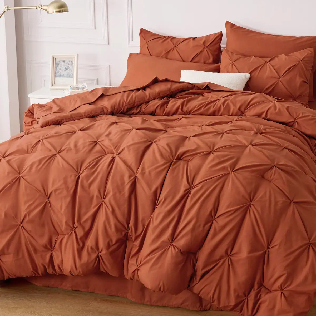 7-Piece Bedding Set – King, Ultra-Soft, Pintuck, Geometric, All-Season